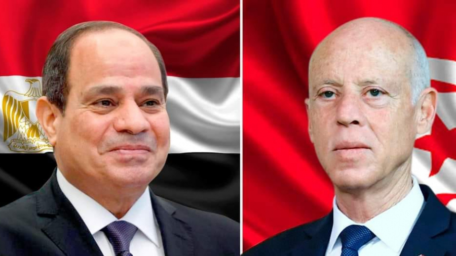 رئيس الدولة يقدم التعازي للسيسي في ضحايا حادث قطار