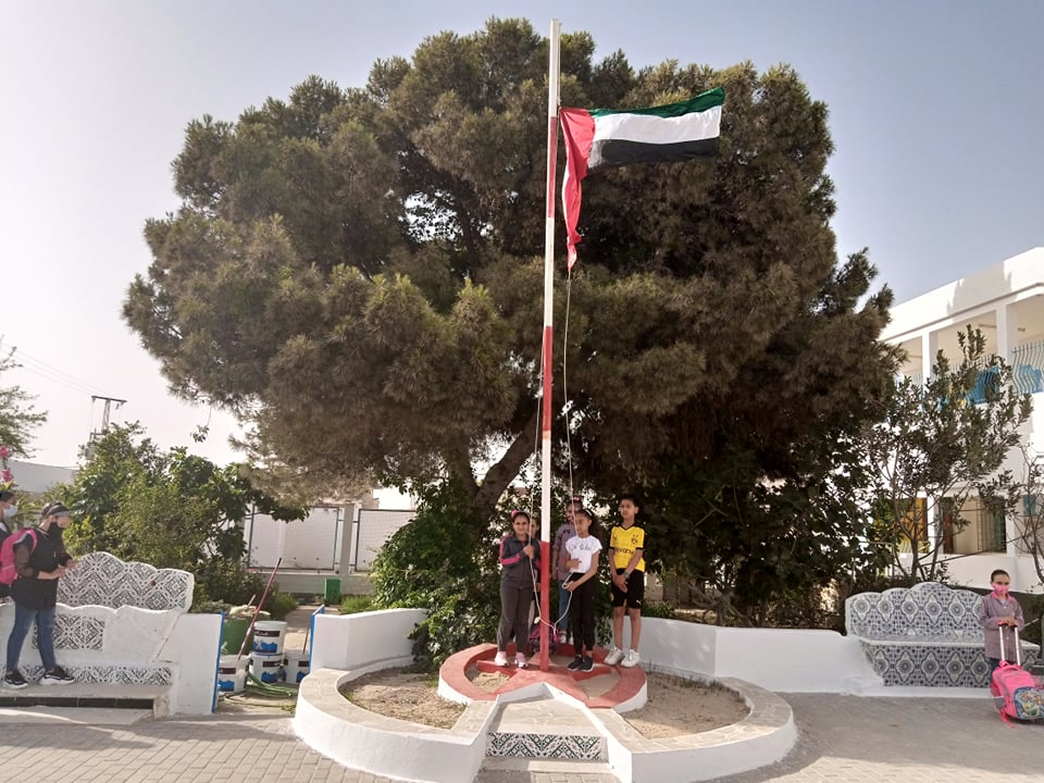 قابس : الراية الفلسطينية ترفرف في سماء المدارس