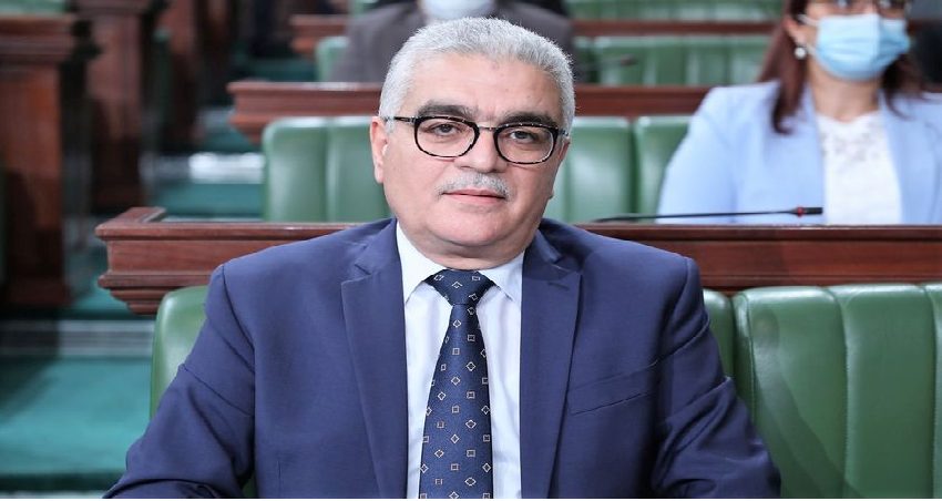 وزير التربية: تجاوزنا كل الاخلالات بمركز اجراء الاختبارات لتلاميذ الباكالوريا المصابين بكورونا